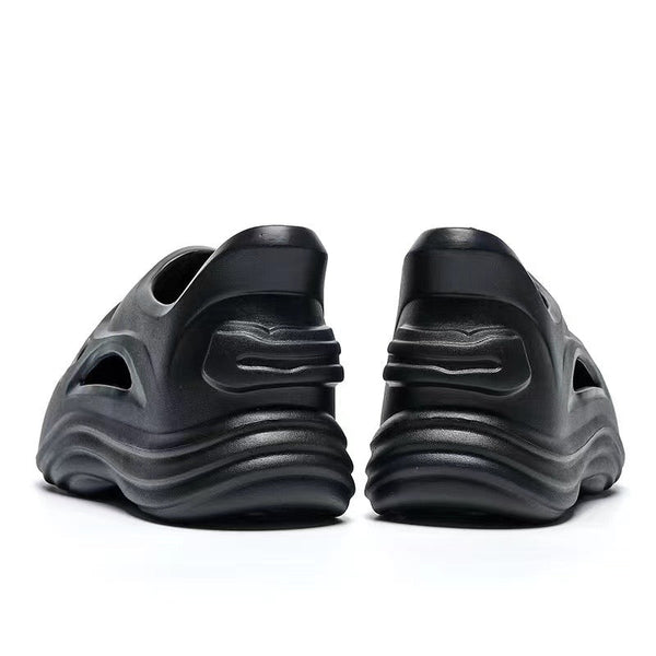 Rhime Alien Proto 1 Foam Runner in Black