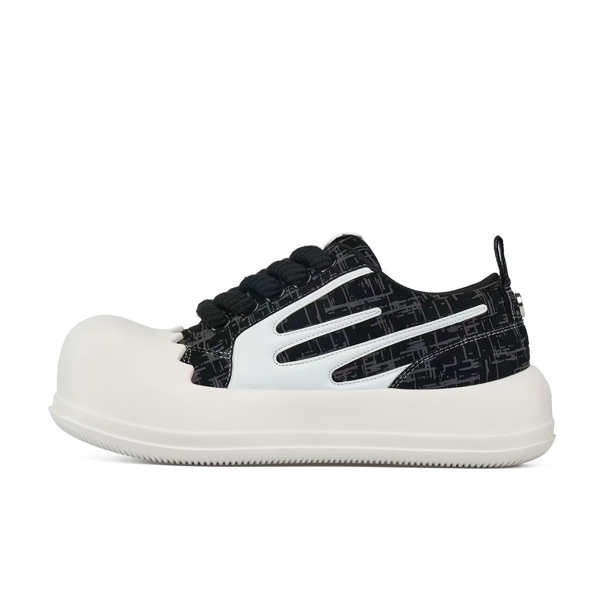 Outer side of the AstroPod 3M Reflective sneaker with black patterned uppers, white side accents and off-white soles.